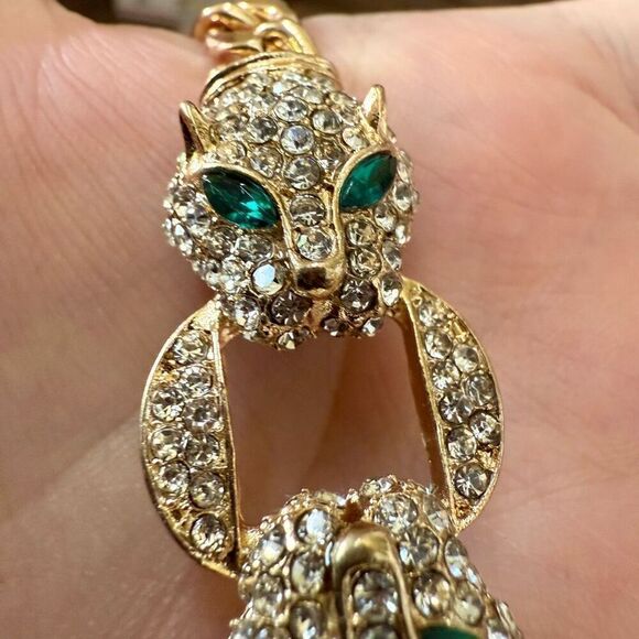 White Diamond Simulated Green Emerald Glass Leopard Head Link Gold Necklace - Picture 5 of 7